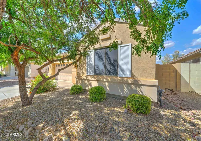 Photo 2 of Single family home for sale at 1752 E Debbie Dr, San Tan Valley, AZ 85140 | MLS# 7011176 | Listing updated on 2026-10-09