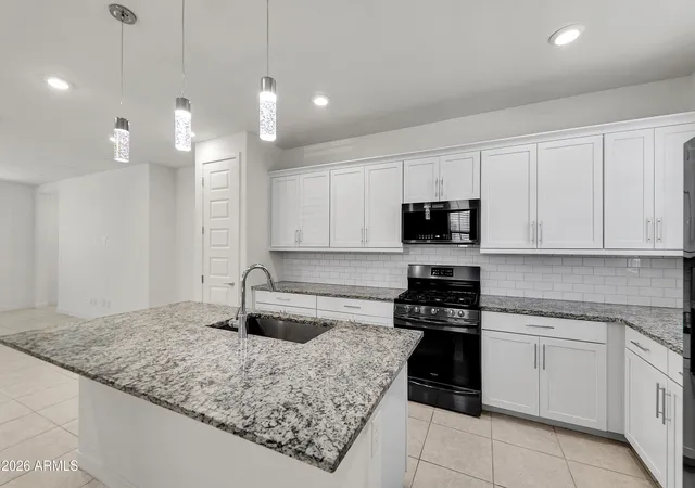 Photo 4 of Single family home for sale at 683 N Abalone Dr, Gilbert, AZ 85233 | MLS# 7058845 | Listing updated on 2026-09-02