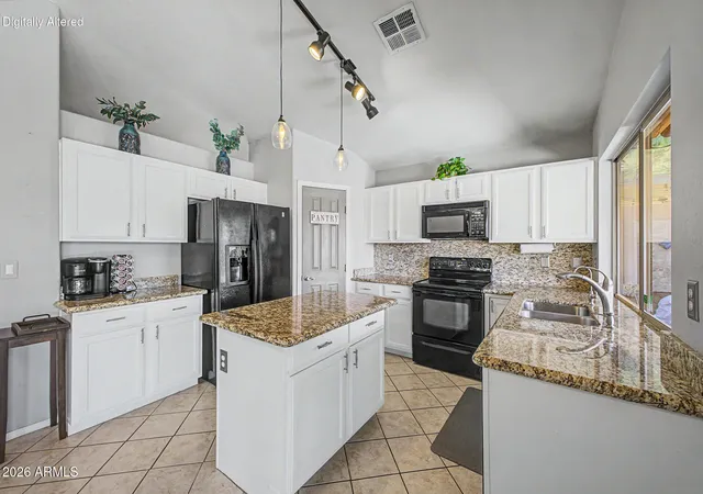 Homes for sale in Gilbert, AZ | 1407 W Page Ave, Gilbert, AZ 85233 | MLS# 7014510