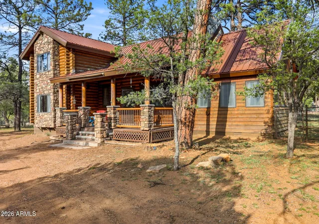 Photo 3 of Single family home for sale at 3022 Chevelon Rd, Overgaard, AZ 85933 | MLS# 7012032 | Listing updated on 2026-09-02