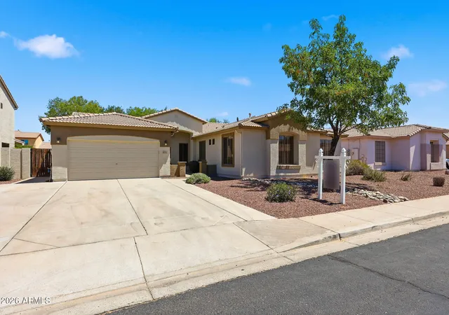 Photo 1 of Sale Pending at 8216 W Crocus Dr, Peoria, AZ 85381 | MLS# 7026307 | Listing updated on 2026-09-04