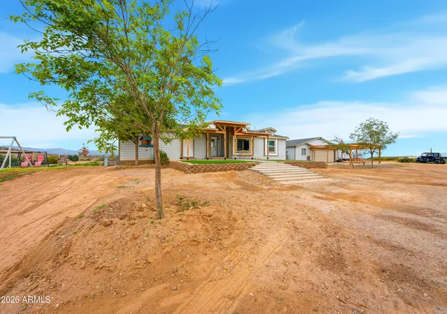 Homes for sale in Tonopah, AZ | 4623 N 333rd Ave, Tonopah, AZ 85354 | MLS# 7010323