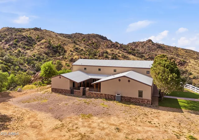 3rd image of 33351 S High Jinks Rd, Oracle, AZ 85623 | MLS# 7010420