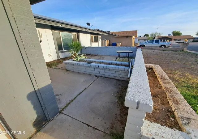 2nd image of 15247 N 52nd Ave, Glendale, AZ 85306 | MLS# 7010484