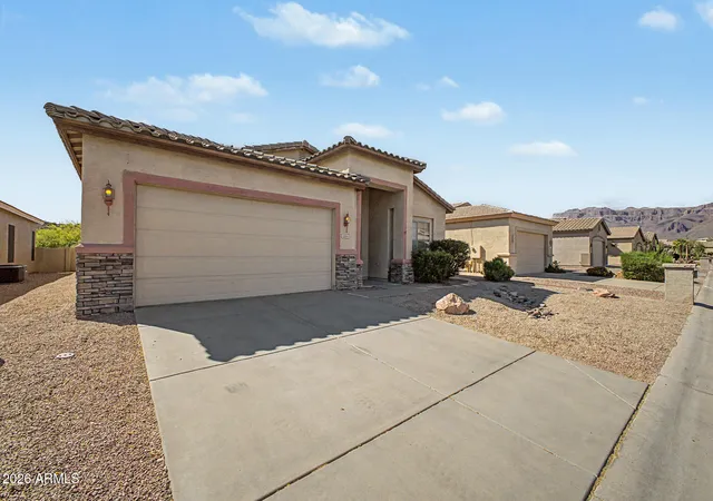 Homes for sale in Gold Canyon, AZ | 4394 S Strong Box Rd, Gold Canyon, AZ 85118 | MLS# 7012251