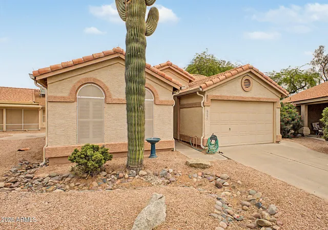 Homes for sale in Chandler, AZ | 6893 S Lake Forest Ct, Chandler, AZ 85249 | MLS# 7012955