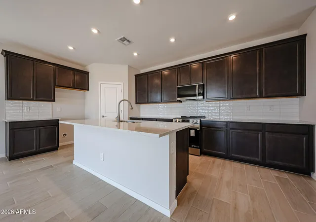 3rd image of 6128 E Crockett Wy, San Tan Valley, AZ 85143 | MLS# 7010645