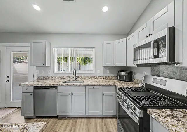 Photo 4 of Single family home for sale at 1460 W Gail Dr, Chandler, AZ 85224 | MLS# 7016418 | Listing updated on 2026-10-08