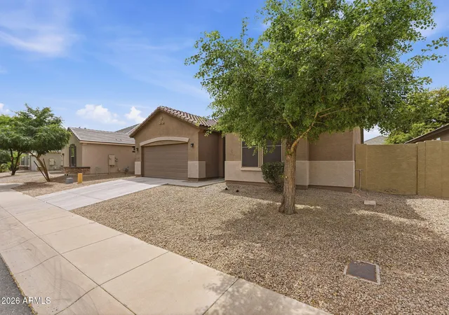 Photo 4 of Sale Pending at 8106 S 42nd Avenue, Laveen, AZ 85339 | MLS# 7011777 | Listing updated on 2026-09-03