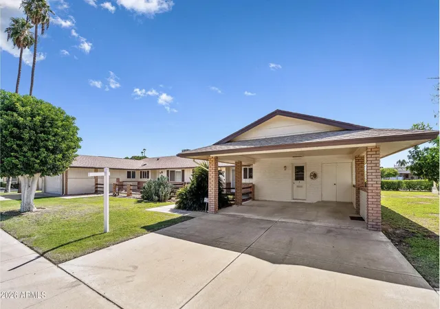Photo 3 of Townhouse for sale at 10927 W Peoria Ave, Sun City, AZ 85351 | MLS# 7010977 | Listing updated on 2026-09-19