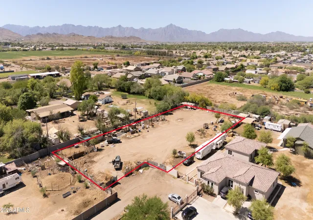 1st image of 7834 S 29th Ave #--, Laveen, AZ 85339 | MLS# 7011012