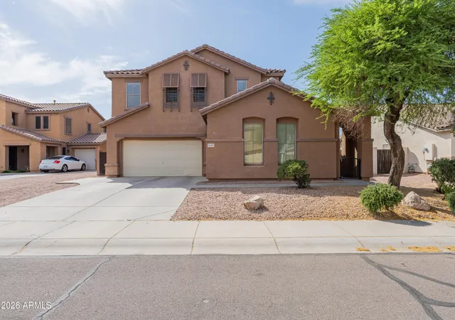 Photo 2 of Single family home for sale at 6886 S Emerald Pl, Chandler, AZ 85249 | MLS# 7011373 | Listing updated on 2026-08-28