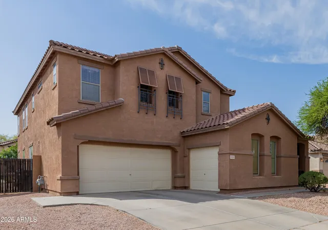Photo 3 of Single family home for sale at 6886 S Emerald Pl, Chandler, AZ 85249 | MLS# 7011373 | Listing updated on 2026-08-28