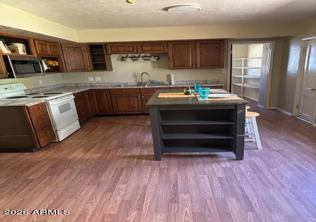 Photo 4 of Single family home for sale at 23016 Lakewood Dr, Yarnell, AZ 85362 | MLS# 7014640 | Listing updated on 2026-06-03