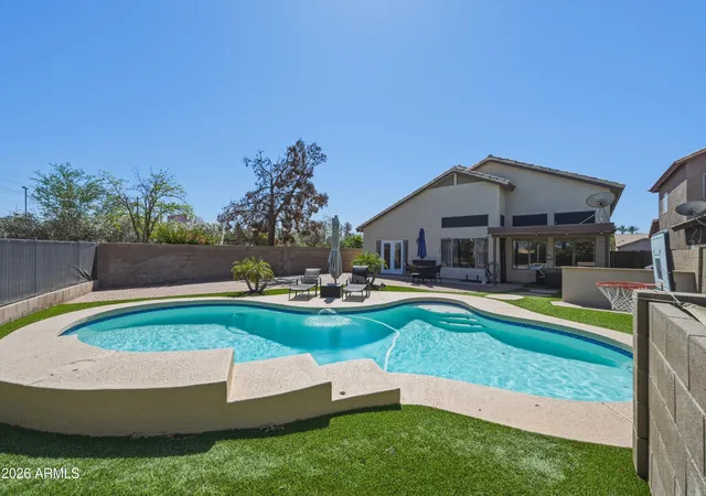 4th image of 1572 E Black Diamond Dr, Gilbert, AZ 85296 | MLS# 7011659
