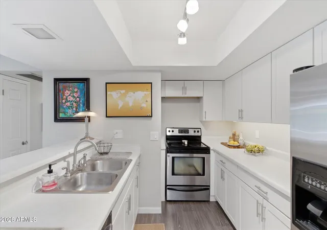 Homes for sale in Scottsdale, AZ | 2935 N 68th St #214, Scottsdale, AZ 85251 | MLS# 7012085