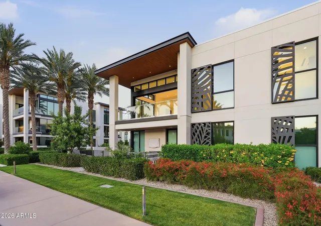 2nd image of 6587 N Palmeraie Blvd #2041, Paradise Valley, AZ 85253 | MLS# 7015876