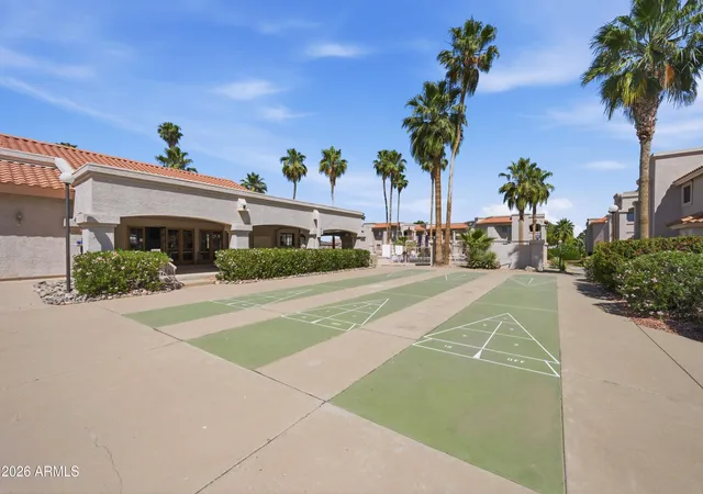 2nd image of 9151 W Greenway Rd, Peoria, AZ 85381