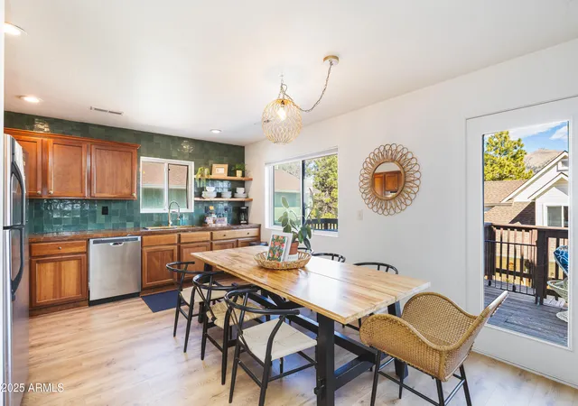 Photo 3 of Single family home for sale at 1662 E Mountain View Ave, Flagstaff, AZ 86004 | MLS# 7030765 | Listing updated on 2026-05-20
