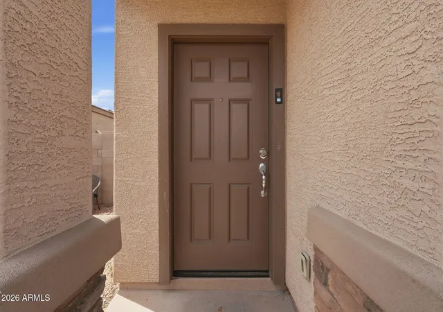 Photo 3 of Single family home for sale at 8141 W Encinas Ln, Phoenix, AZ 85043 | MLS# 7011850 | Listing updated on 2026-08-13