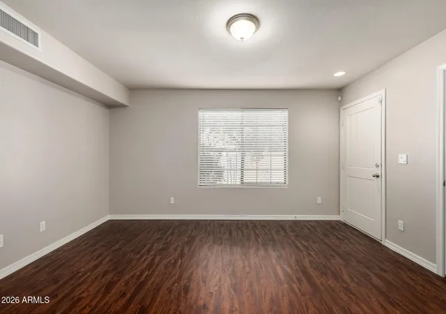 Photo 3 of Sale Pending at 3446 E Avalon Dr, Phoenix, AZ 85018 | MLS# 7011919 | Listing updated on 2026-09-25