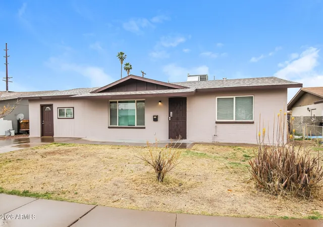 Homes for sale in Phoenix, AZ | 3650 W Berridge Ln, Phoenix, AZ 85019 | MLS# 7011906