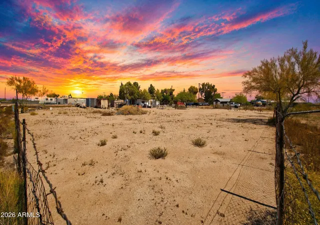 Homes for sale in Wittmann, AZ | 32848 N Center St, Wittmann, AZ 85361 | MLS# 7011968