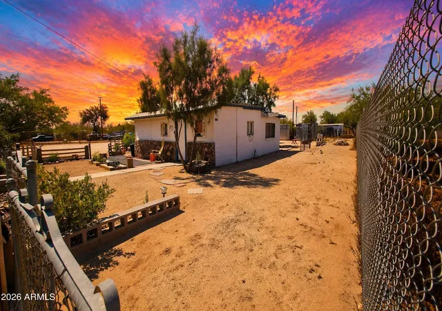 Homes for sale in Wittmann, AZ | 32848 N Center St, Wittmann, AZ 85361 | MLS# 7011968