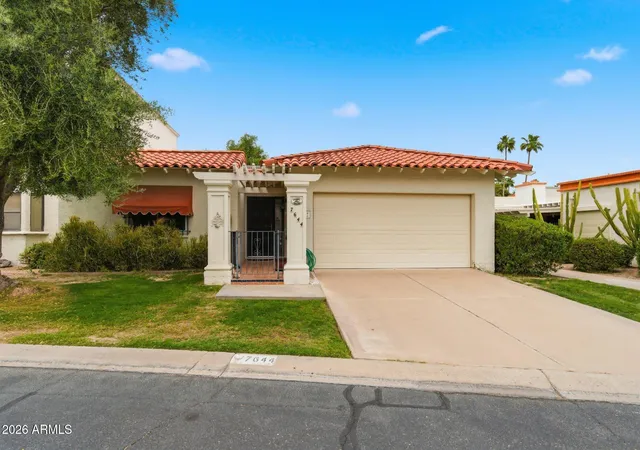 1st image of 7644 E Sandalwood Dr, Scottsdale, AZ 85250 | MLS# 7011971