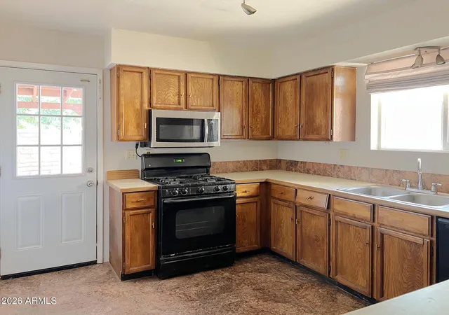 5th image of 811 Tacoma Pl, Sierra Vista, AZ 85635 | MLS# 7011983