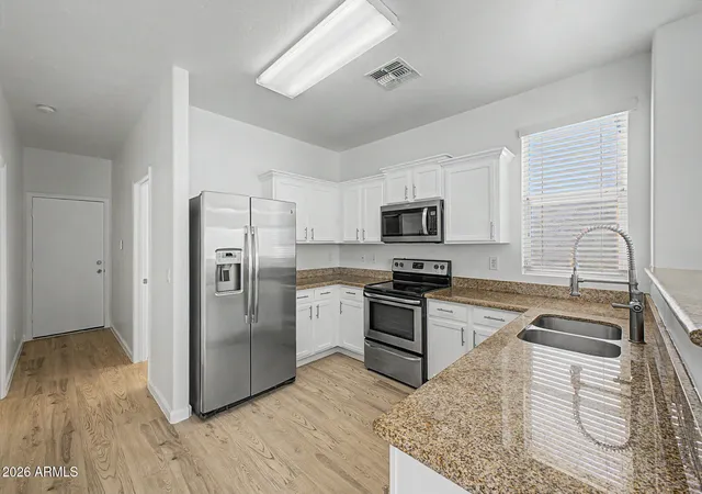 Photo 2 of Single family home for sale at 3816 S 53rd Drive, Phoenix, AZ 85043 | MLS# 7012136 | Listing updated on 2026-08-27
