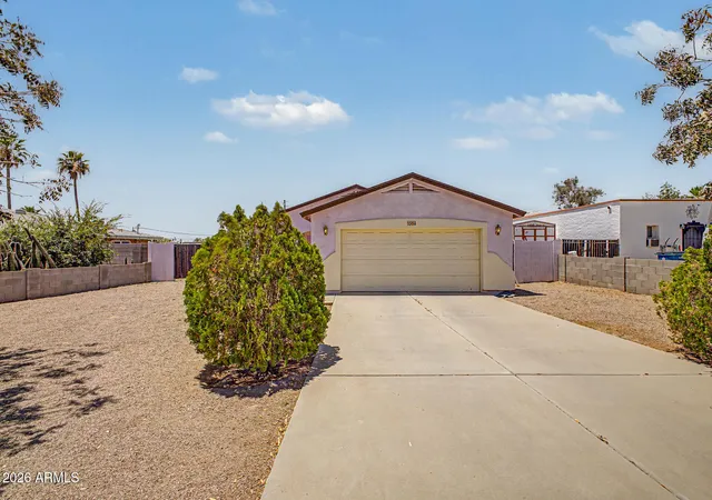Photo 3 of Single family home for sale at 1564 S Royal Palm Rd, Apache Junction, AZ 85119 | MLS# 7033727 | Listing updated on 2026-09-14