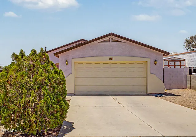 Photo 3 of Single family home for sale at 1564 S Royal Palm Rd, Apache Junction, AZ 85119 | MLS# 7033727 | Listing updated on 2026-09-14