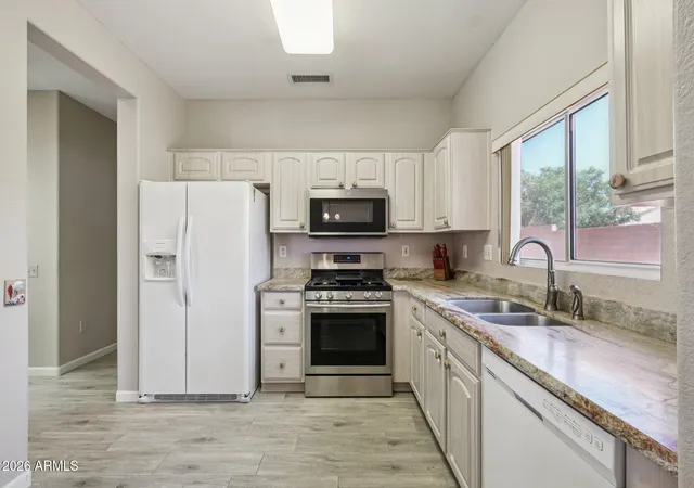Homes for sale in Sun City West, AZ | 13712 W Utica Dr, Sun City West, AZ 85375 | MLS# 7015306