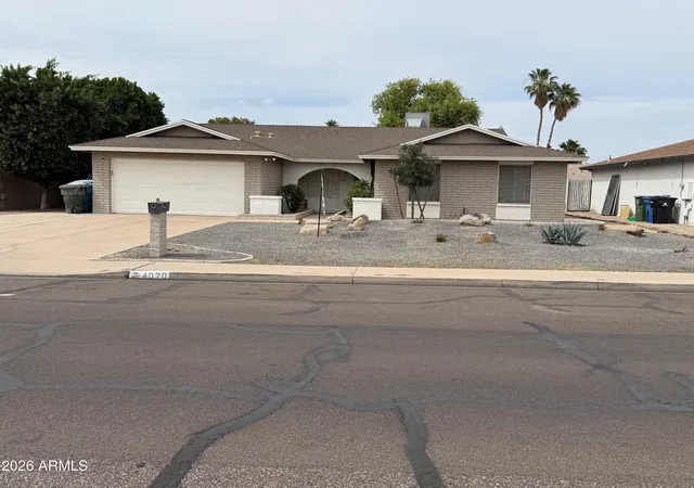 Photo 2 of Single family home for sale at 4020 W Sweetwater Ave, Phoenix, AZ 85029 | MLS# 7014627 | Listing updated on 2026-06-04