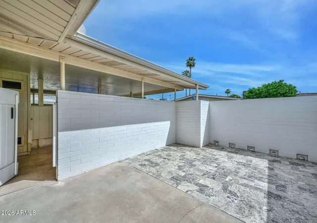 Photo 3 of House for sale at 9667 N 111th Avenue, Sun City, AZ 85351 | MLS# 7012987 | Listing updated on 2026-07-24