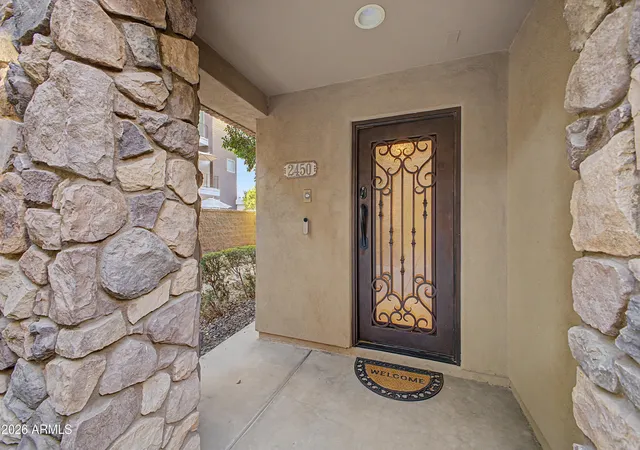 4th image of 2450 E Roma Ave, Phoenix, AZ 85016 | MLS# 7014385