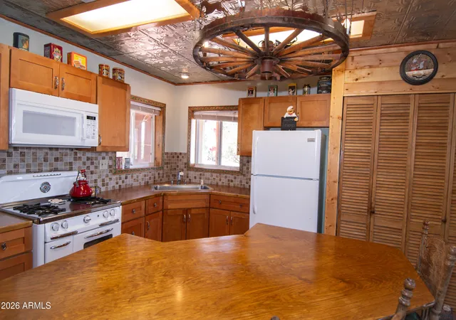 Photo 4 of Single family home for sale at 33744 W Gallina Rd, Seligman, AZ 86337 | MLS# 7012953 | Listing updated on 2026-04-13