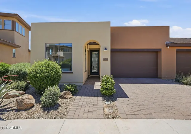 1st image of 905 E Cobble Stone Dr, Queen Creek, AZ 85140 | MLS# 7014491