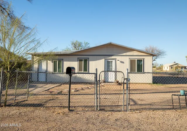 Homes for sale in Eloy, AZ | 402 W Battaglia Rd, Eloy, AZ 85131 | MLS# 7012759