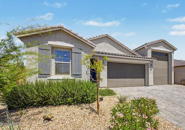 Photo 2 of Sale Pending at 18600 W Swayback Pass, Wittmann, AZ 85361 | MLS# 7013693 | Listing updated on 2026-07-13