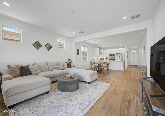 Photo 3 of Single family home for sale at 13578 W Shifting Sands Dr, Peoria, AZ 85383 | MLS# 7018624 | Listing updated on 2026-10-08