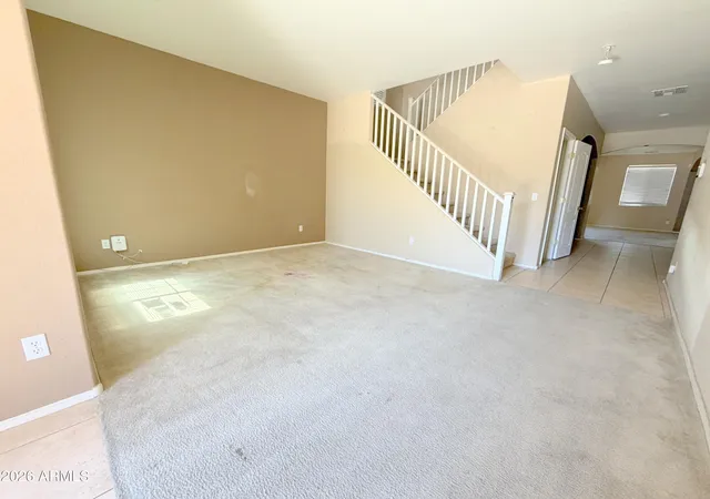 Photo 4 of Sale Pending at 1084 E Saddleback Pl, San Tan Valley, AZ 85143 | MLS# 7013535 | Listing updated on 2026-10-08