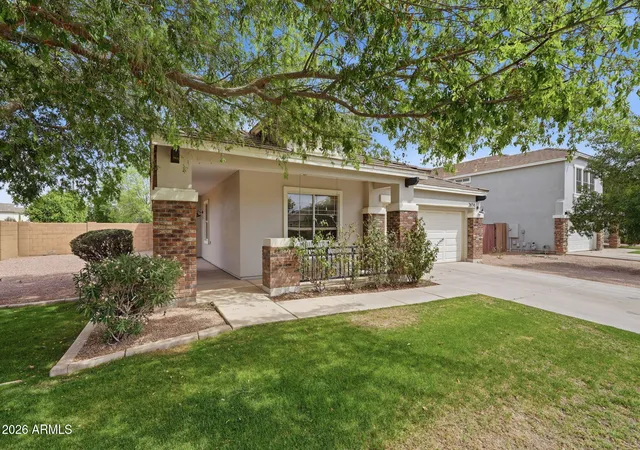 Photo 3 of Single family home for sale at 2634 E Del Rio St, Gilbert, AZ 85295 | MLS# 7013156 | Listing updated on 2026-09-26