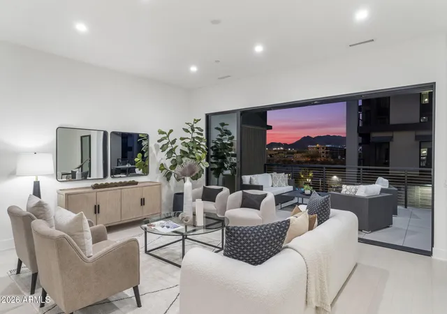 2nd image of 19355 N 73rd Wy #H2021, Scottsdale, AZ 85255 | MLS# 7021779