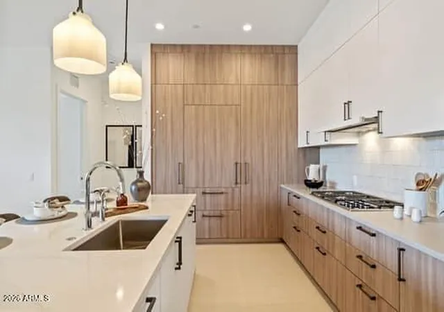 Photo 3 of House for sale at 19355 N 73rd Way #H2021, Scottsdale, AZ 85255 | MLS# 7021779 | Listing updated on 2026-06-07