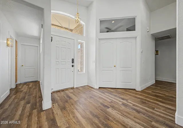 Photo 3 of Sale Pending at 11212 E Downing St, Mesa, AZ 85207 | MLS# 7043650 | Listing updated on 2026-08-13