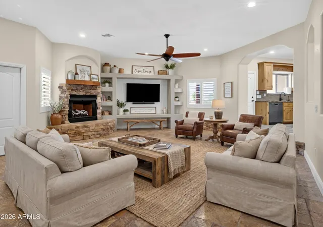 Photo 3 of Single family home for sale at 31829 N Pamela Dr, San Tan Valley, AZ 85144 | MLS# 7023595 | Listing updated on 2026-10-15
