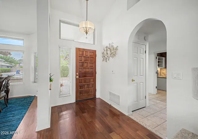 3rd image of 1924 E El Freda Rd, Tempe, AZ 85284 | MLS# 7018625