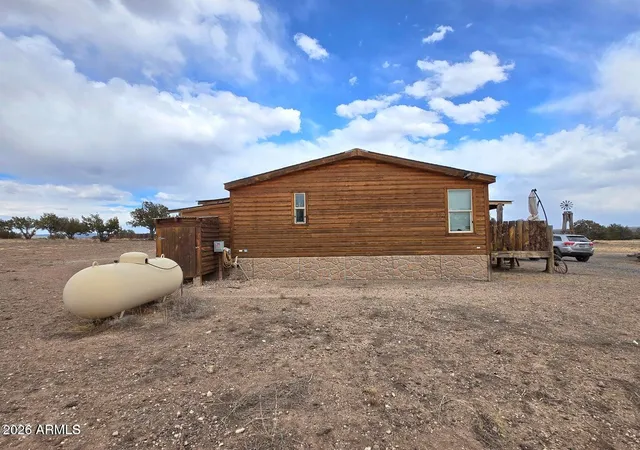 3rd image of 8495 W Antelope Run Rd, Ash Fork, AZ 86320 | MLS# 7013628